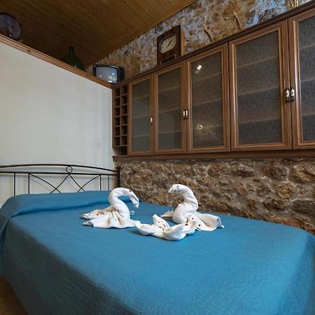 Menecrates Rustic - San Matteo Lägenhet Ágios Matthaíos Exteriör bild