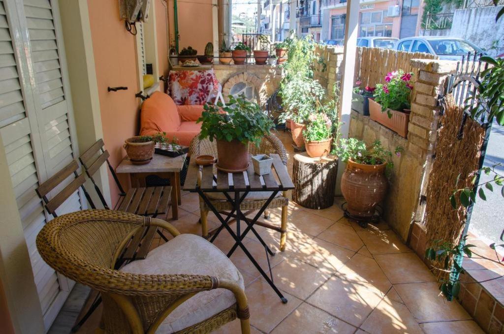 Menecrates Rustic - San Matteo Lägenhet Ágios Matthaíos Exteriör bild